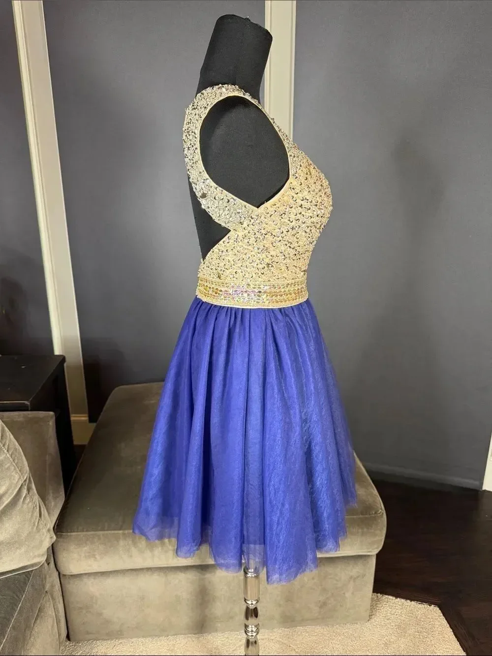 Women’s Embellished Sequin Beaded Bodice Royal Blue Tulle Party Dress Size 2 NWT